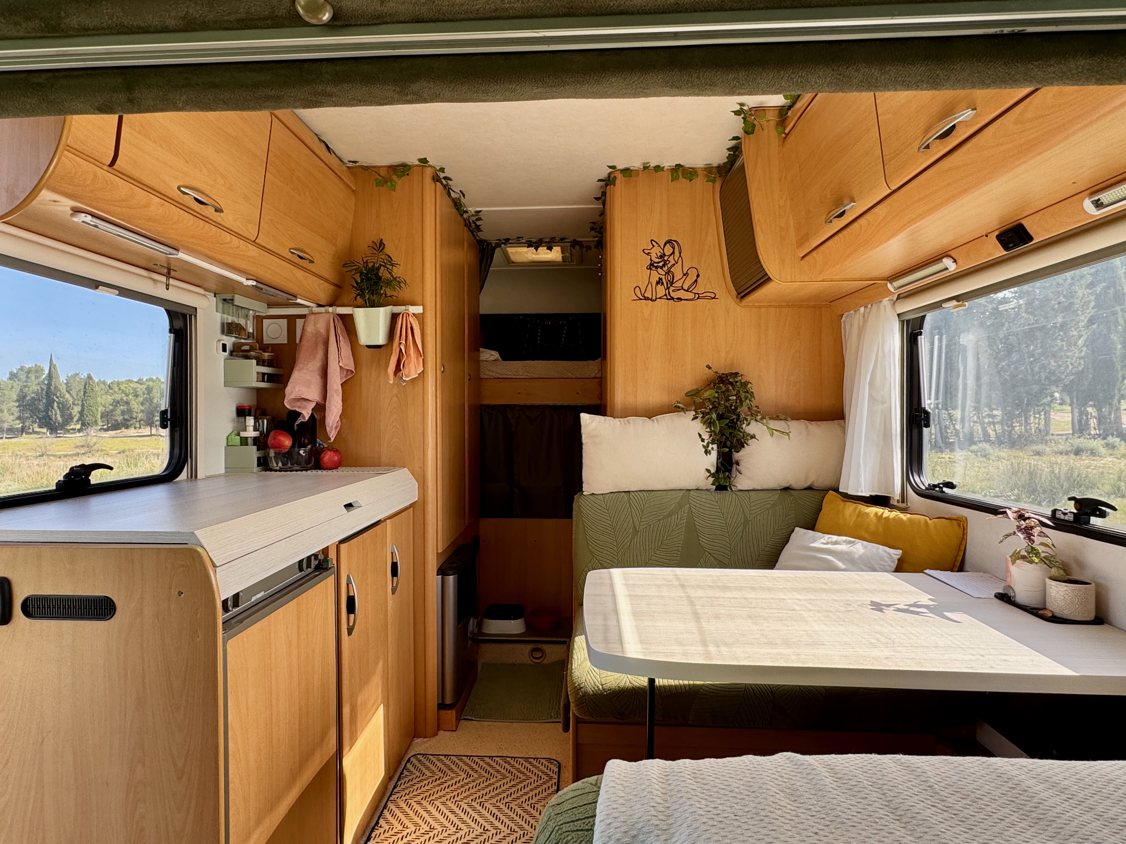 🚐 Rénovation de mon Hymer Swing de 2001 : 38 jours de travaux pour le sublimer ✨